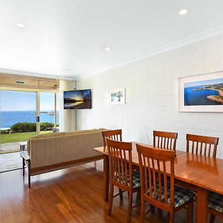 Dolphins Beachfront Apartment No 4 Port Elliot Exterior photo