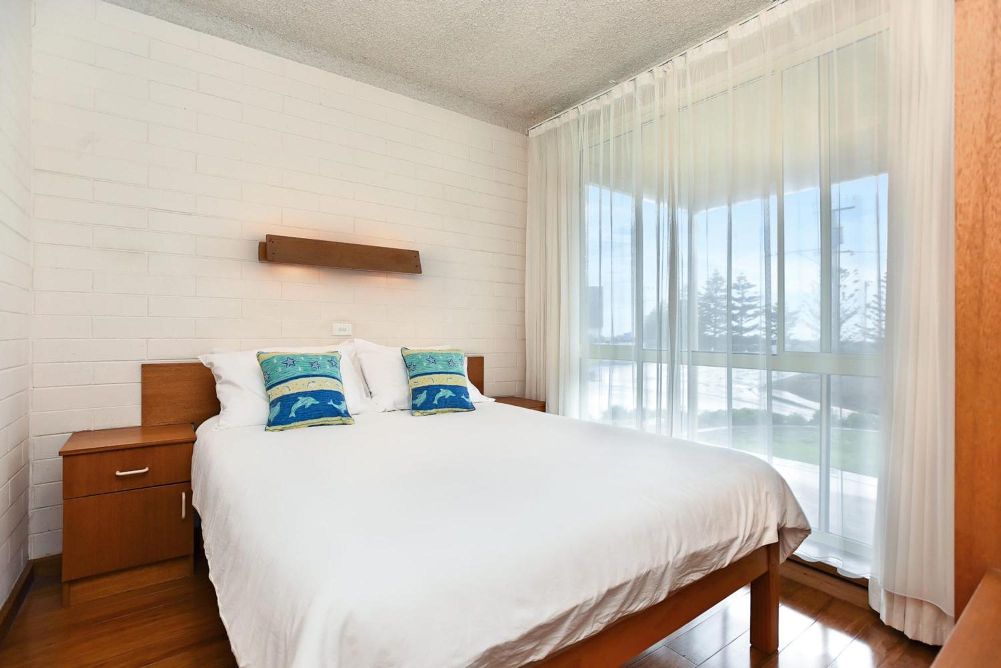 Dolphins Beachfront Apartment No 4 Port Elliot Exterior photo